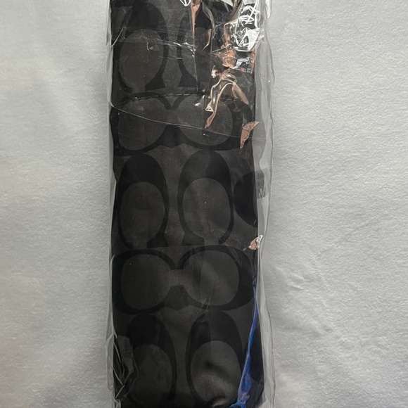 NWT Coach Black and Graphite Mini Umbrella - Picture 2 of 6